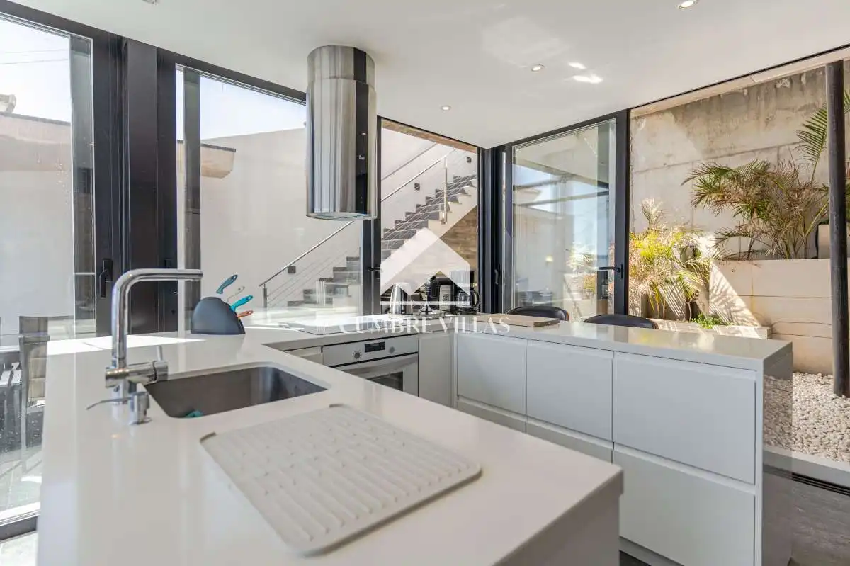 Kitchen of Houses for sale in Salobreña  with Private garden, Terrace and Storage room