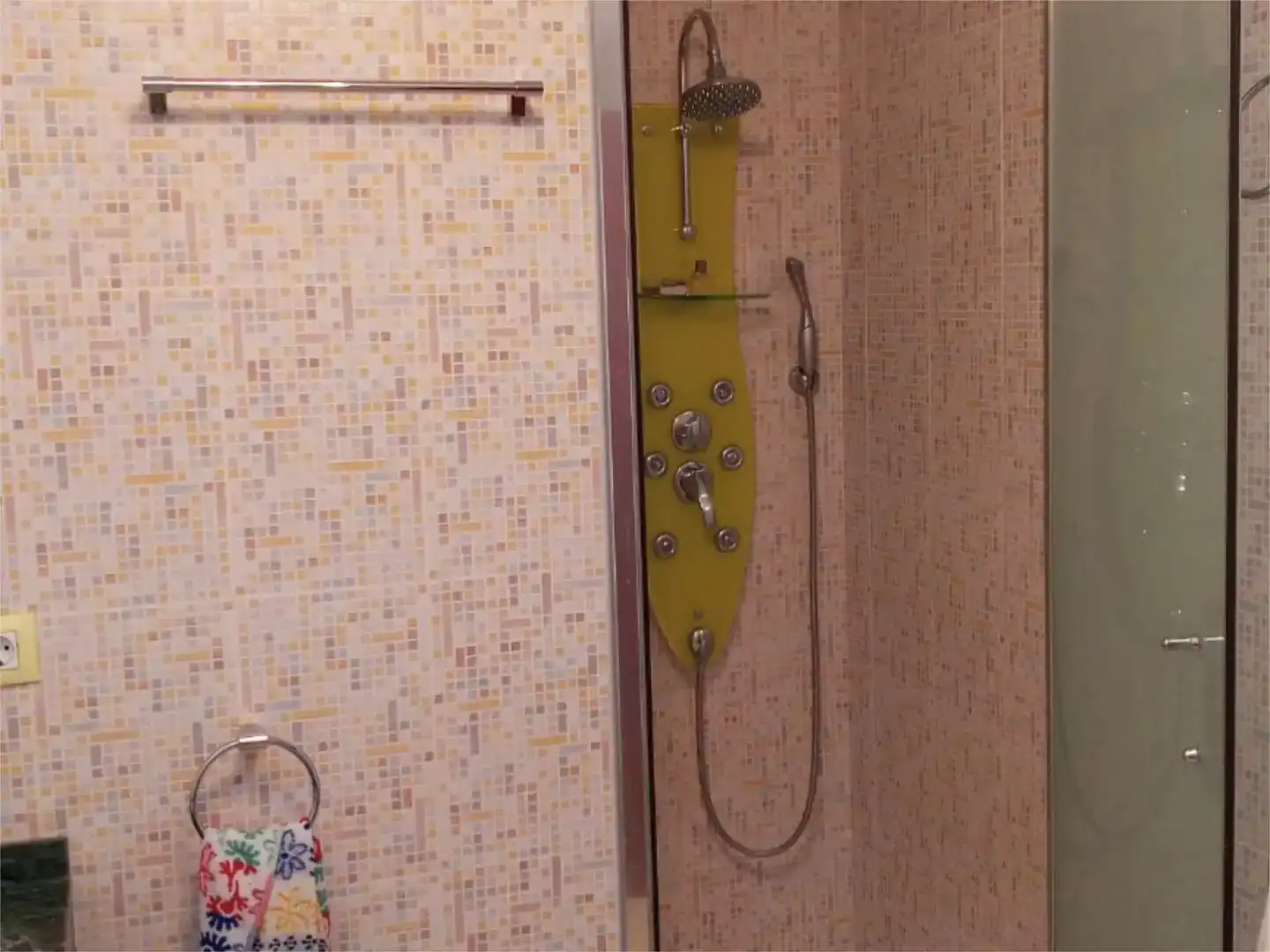 Baño de Dúplex en venta en Hellín con Aire acondicionado, Parquet y Trastero