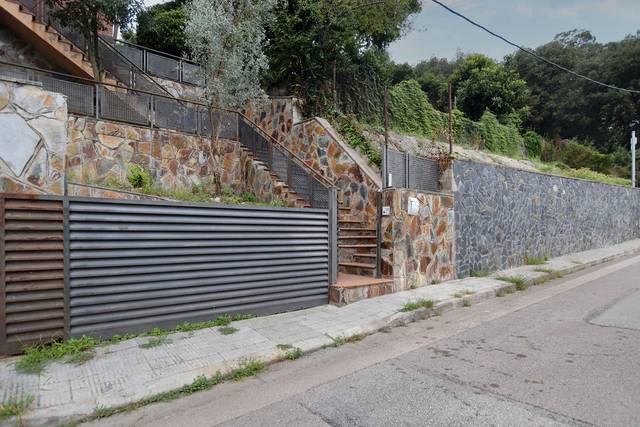 Casa-chalet en Venta en Carrer del Baix Ebre, 26 en Santa Maria de Palautordera