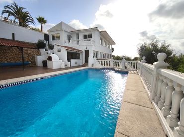 Maison avec balcon à vendre à Carrer Serra del Tabaia