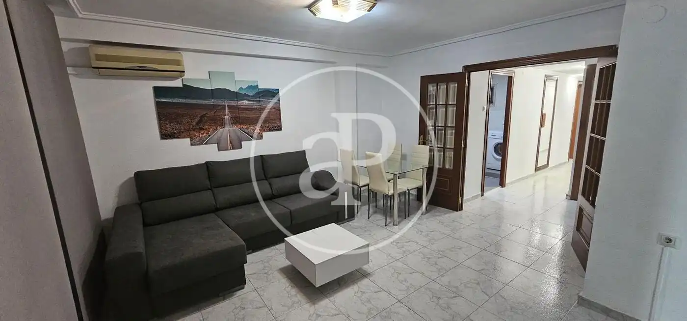 Sala de estar de Piso de alquiler en Valencia con Aire acondicionado, Calefacción y Amueblado
