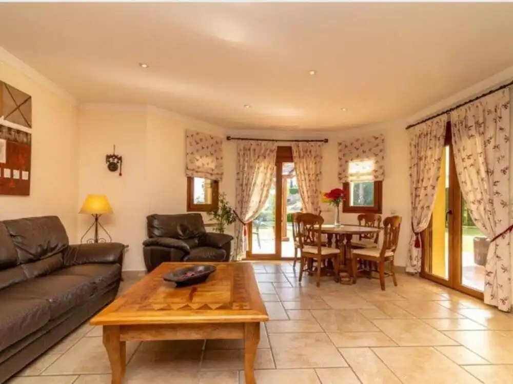 Casa con terraza en venta en Los Flamingos, imagen 4
