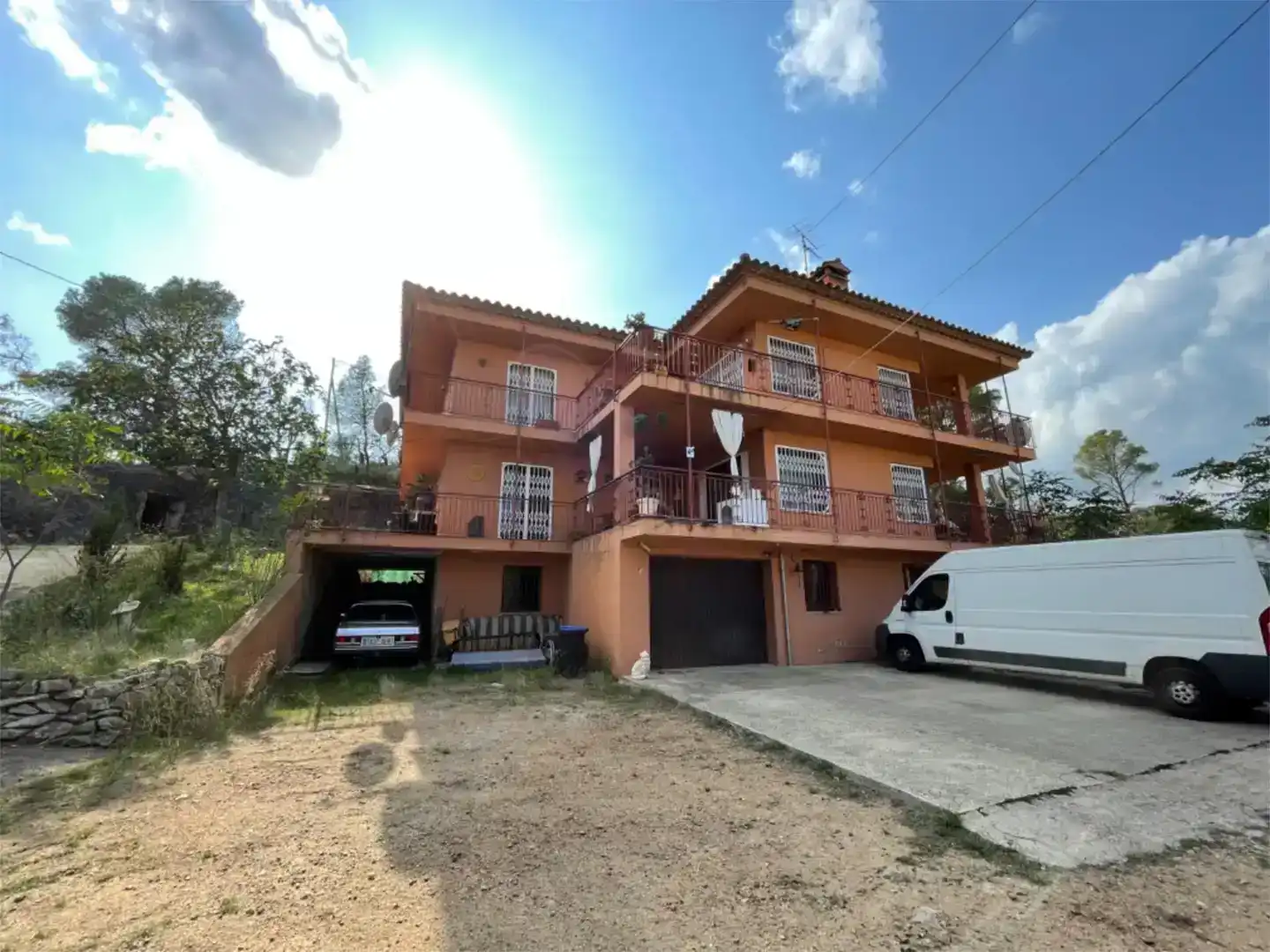 Vista exterior de Finca rústica en venda en Biure amb Jardí privat, Traster i Piscina