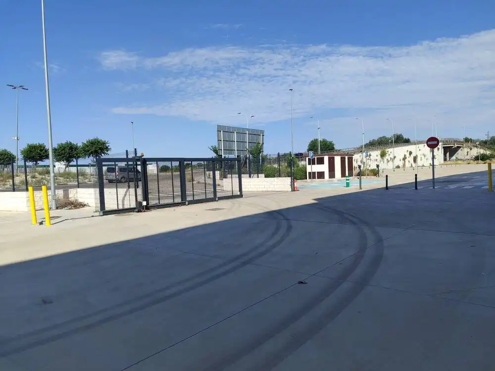 Parking of Industrial buildings for rent in Azuqueca de Henares