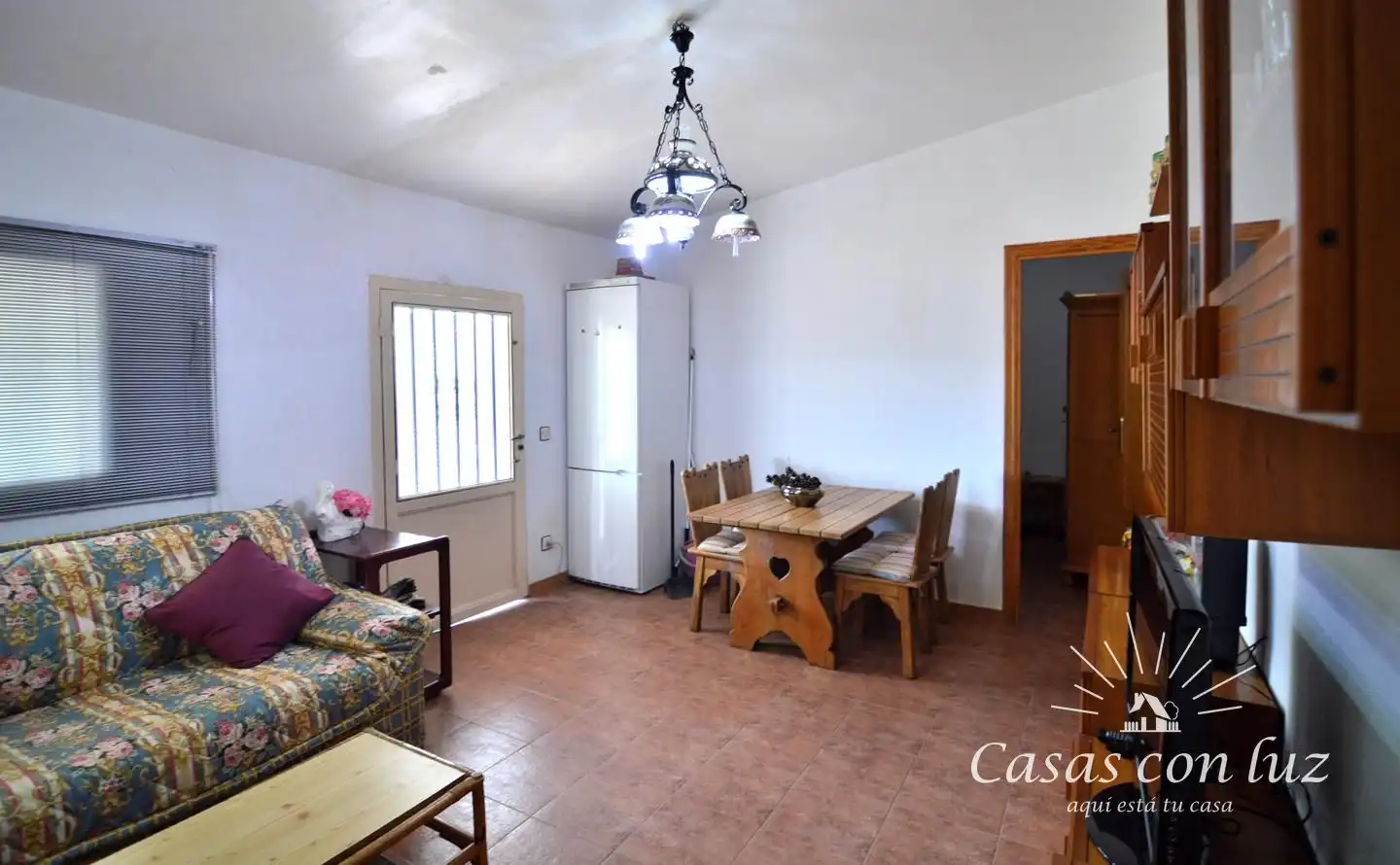 Sala de estar de Finca rústica en venta en Zaragoza con Aire acondicionado, Jardín privado y Amueblado