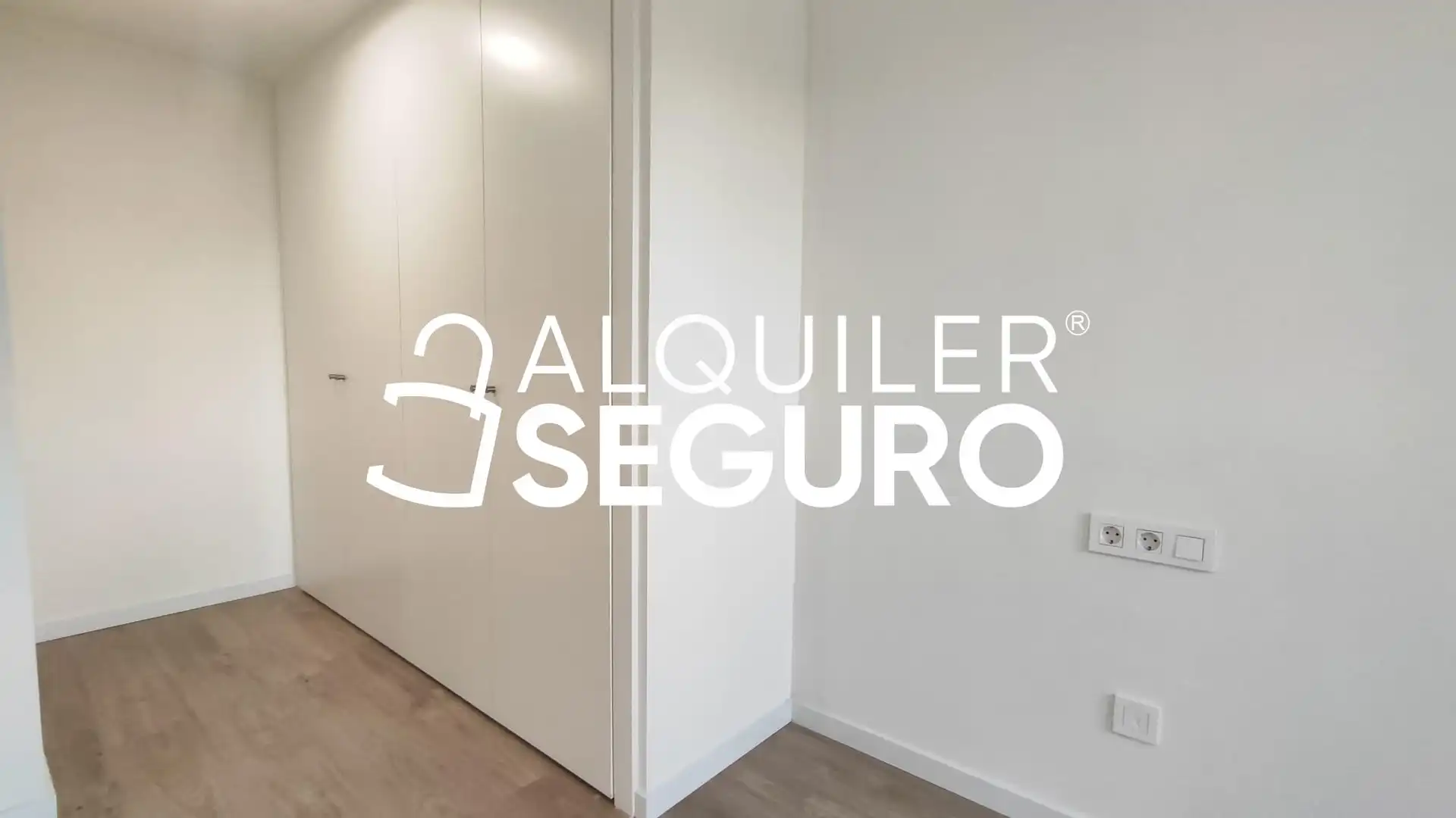Habitación de Piso de alquiler en Valencia con Aire acondicionado, Calefacción y Terraza