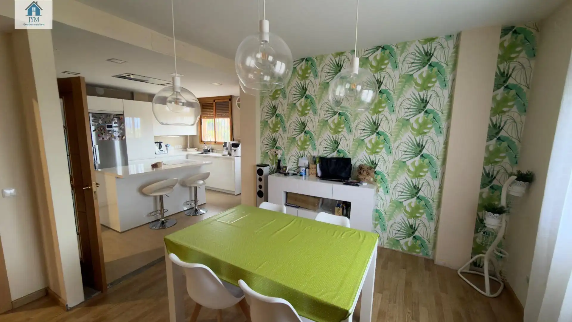 Cocina de Casa o chalet en venta en Cájar con Aire acondicionado, Calefacción y Jardín privado