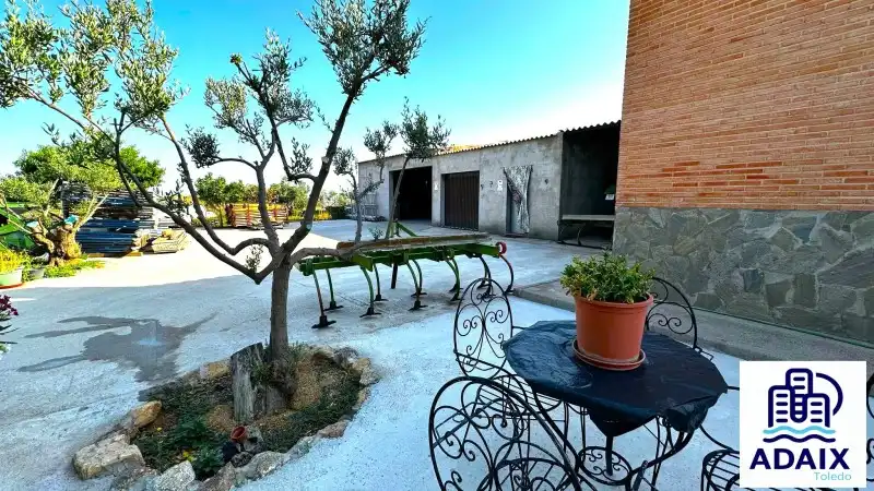 Jardí de Finca rústica en venda en Gálvez amb Aire condicionat