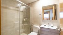 Bathroom of Attic for sale in Terrassa  with Terrace and Balcony