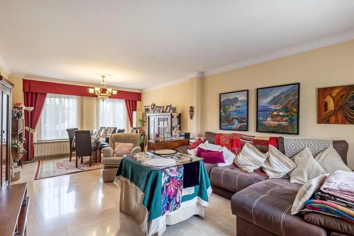 Chalet con jardín en venta en Calle Romero, imagen 8