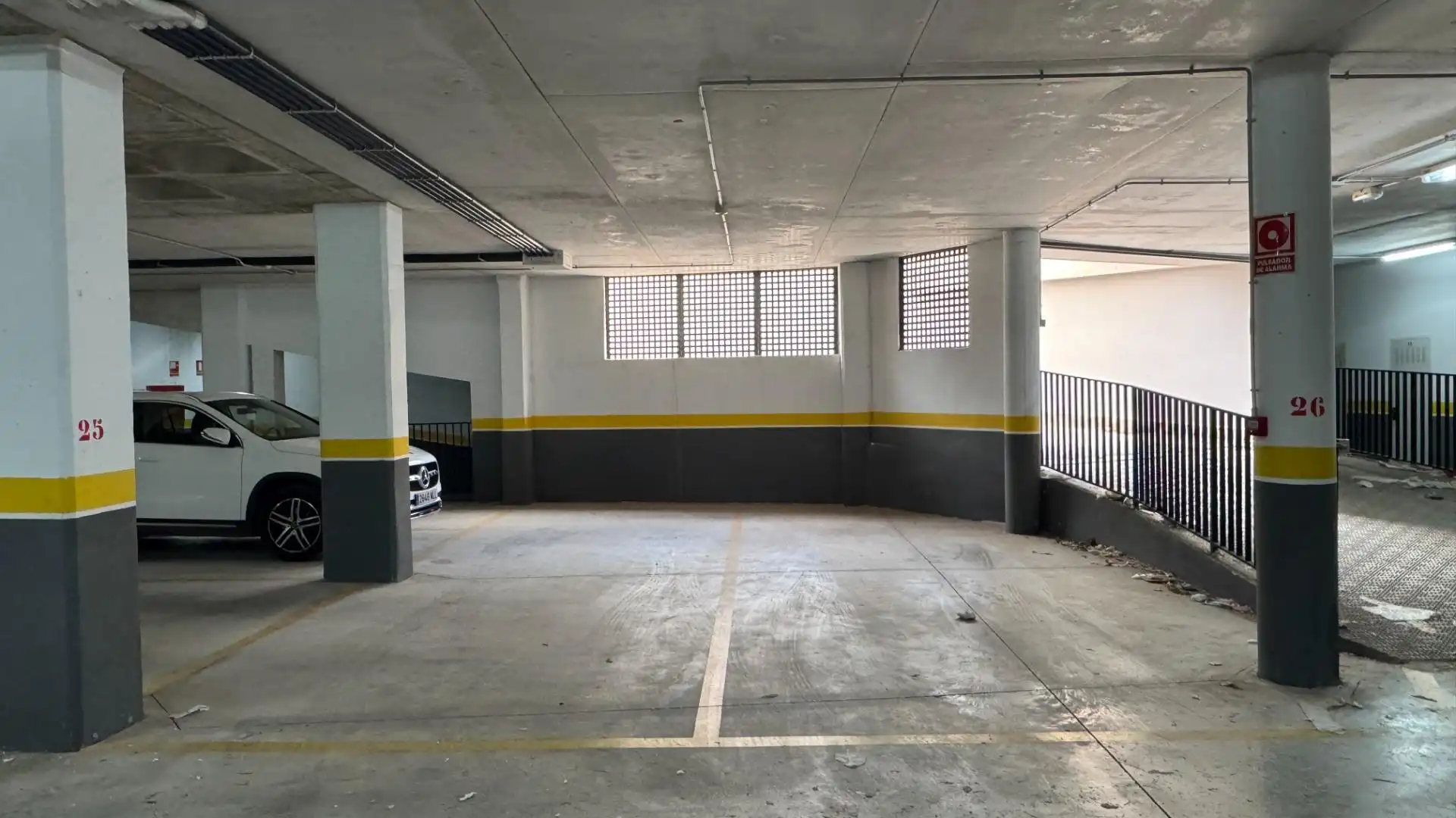 Gewerbefläche zur Miete in Avenida Academia de Infanteria, imagen 11