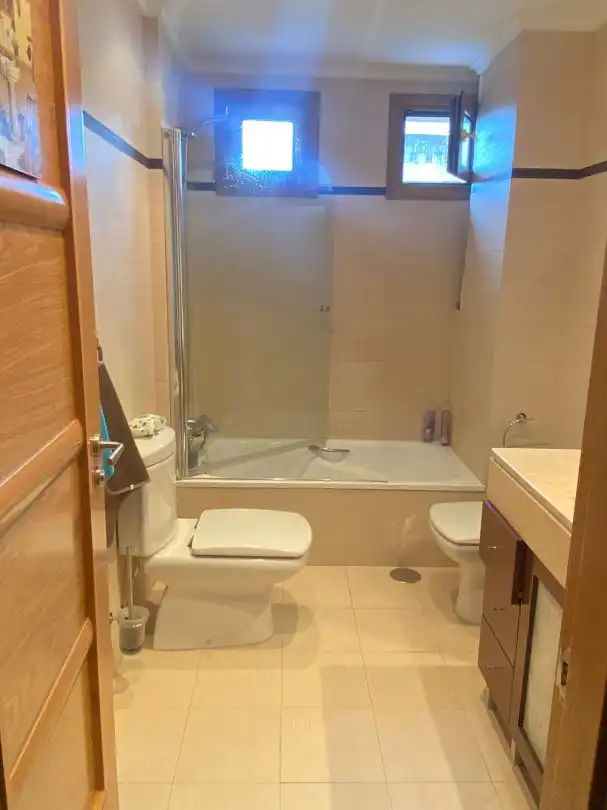 Flat with lift to rent in Calle de Margarita Salas, imagen 19