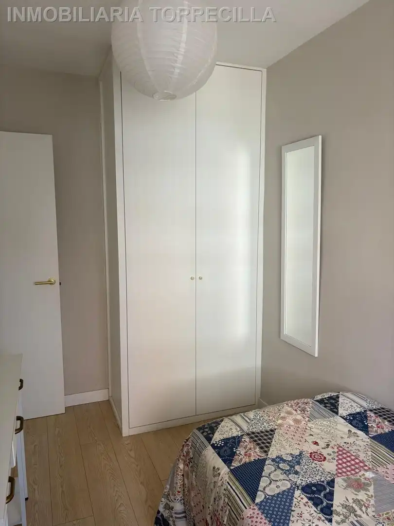 Schlafzimmer von Wohnung zur Miete in Valladolid mit Klimaanlage, Heizung und Möbliert