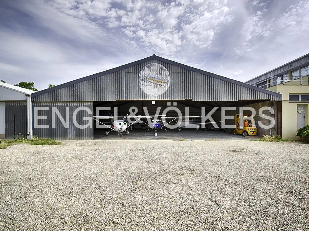 Industrial buildings for sale in Empuriabrava