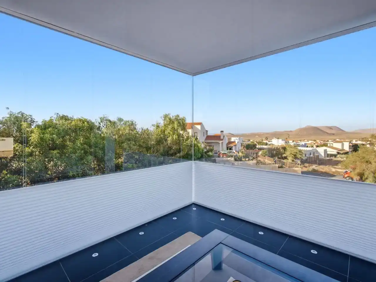 Terrassa de Finca rústica en venda en La Oliva amb Jardí privat i Piscina