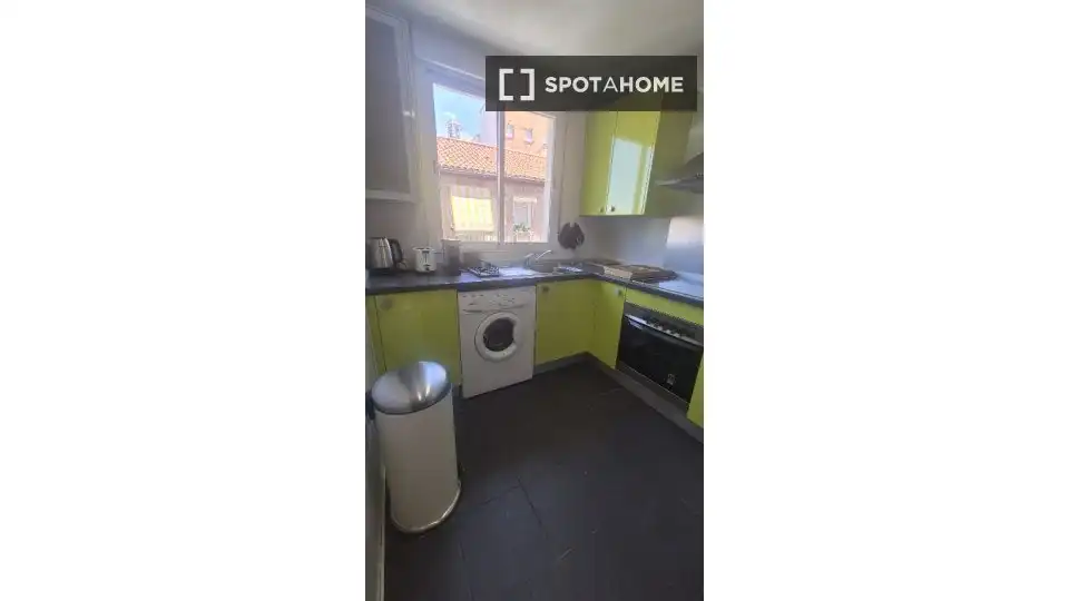 Flat with terrace to rent in Puente de Vallecas, imagen 8