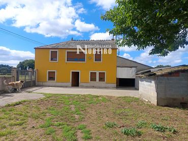 Haus zum Verkauf in Saa-San Lorenzo de Aguiar