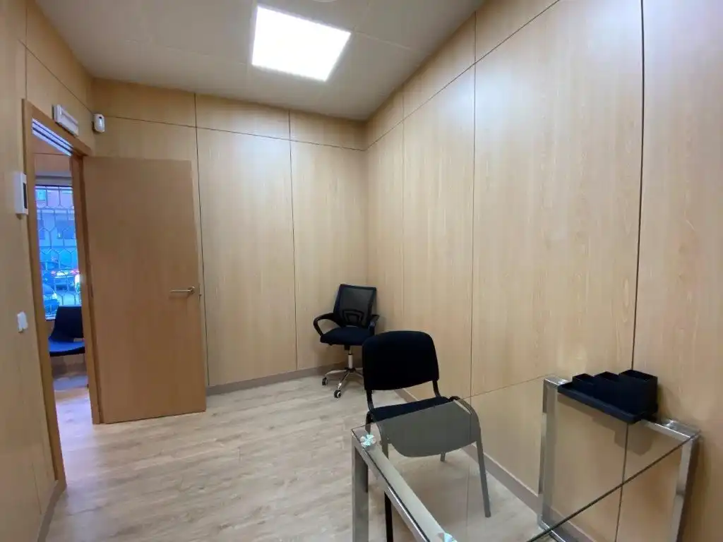 Office for rent in Madrid  with Air Conditioner and Heating