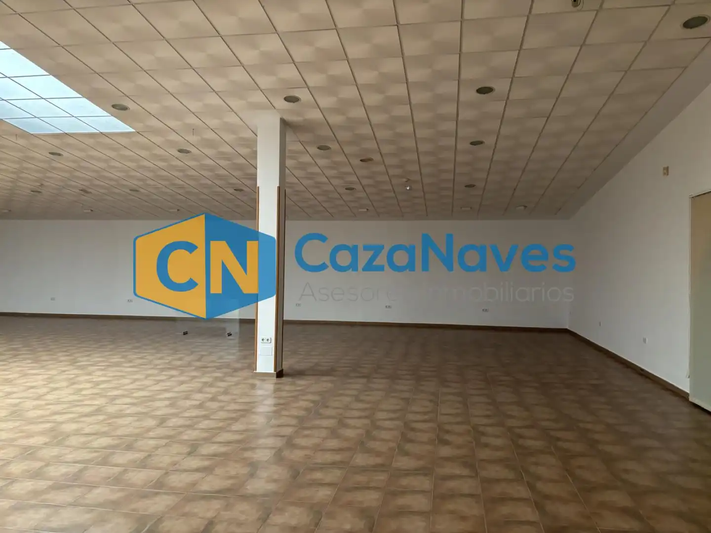 Nau industrial en venda en Yuncler