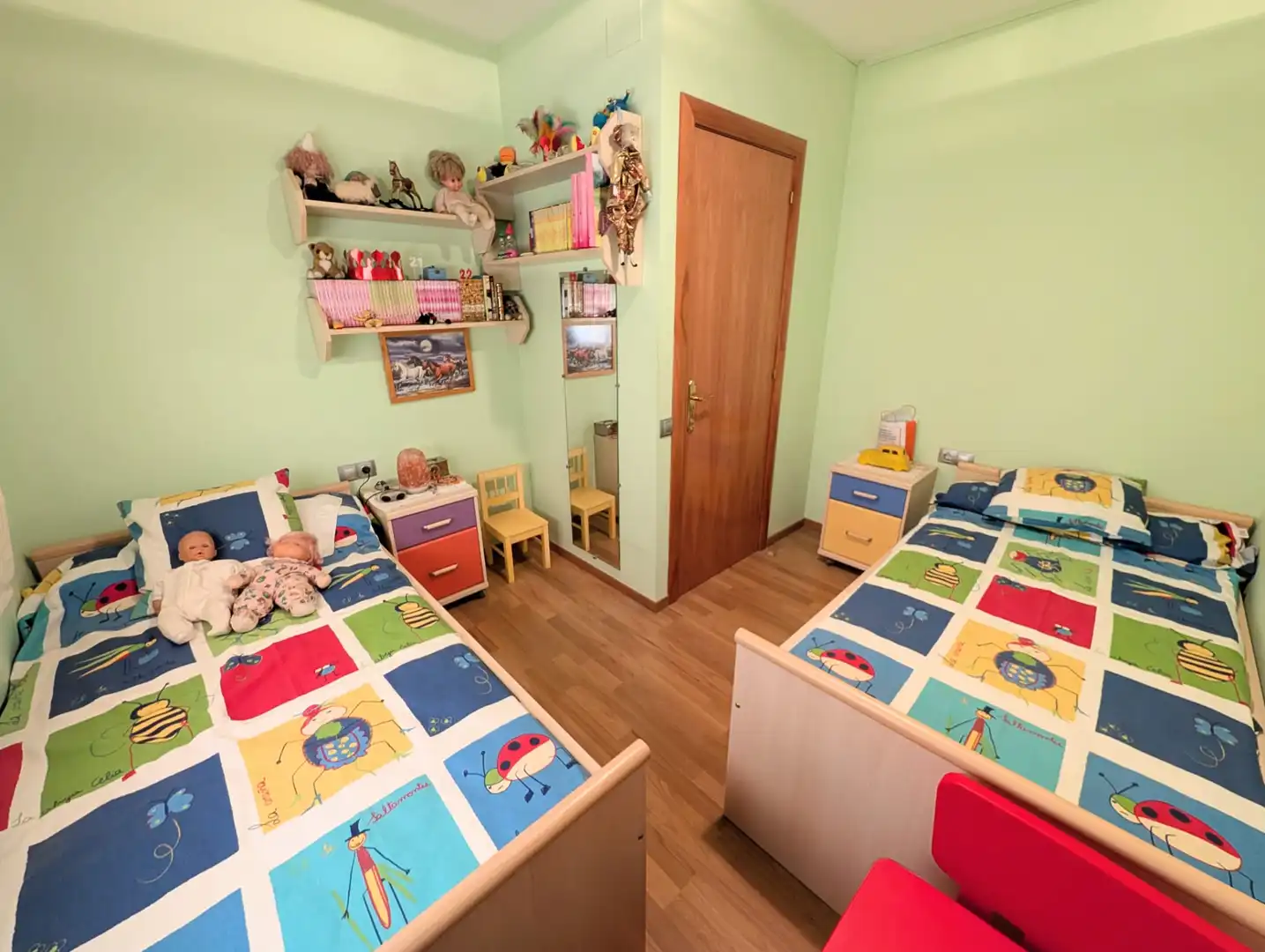 Habitación de Casa o chalet en venta en Santa Coloma de Gramenet con Aire acondicionado, Calefacción y Parquet