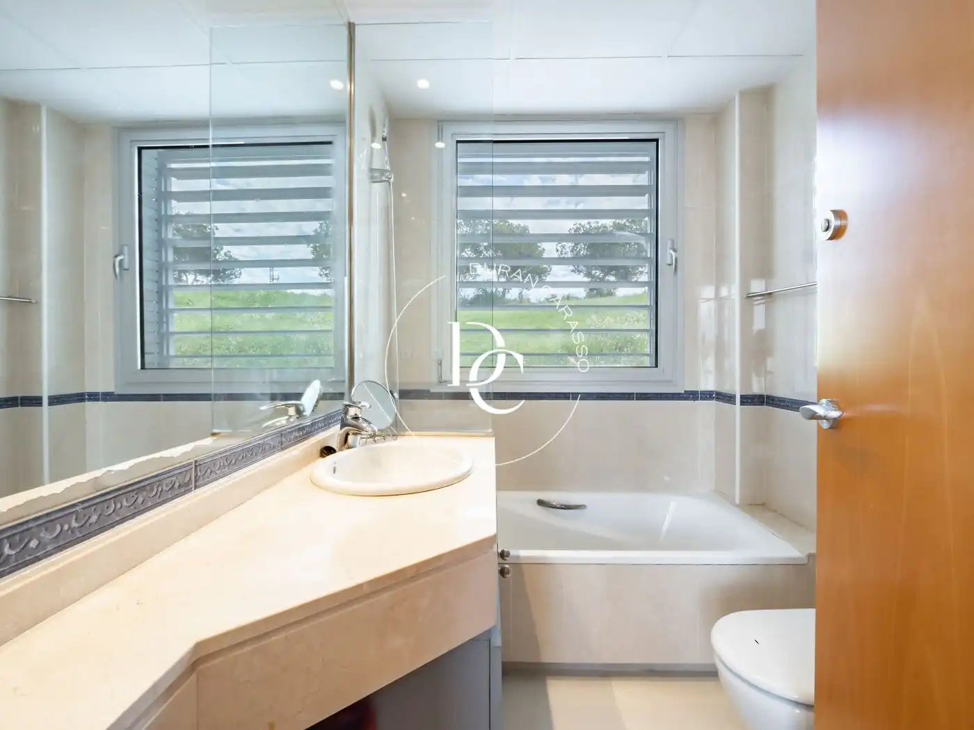 Bathroom of Duplexes for sale in Sant Pere de Ribes  with Air Conditioner, Heating and Terrace