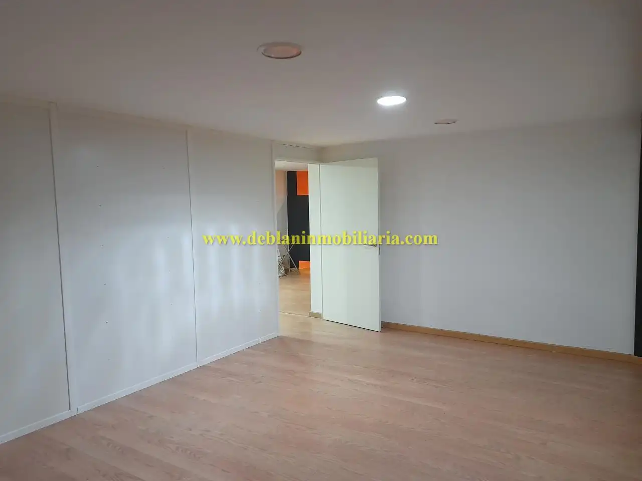 Business premises for sale in Tui, imagen 12