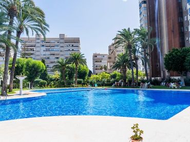Appartamento con piscina in vendita a Avenida Bruselas