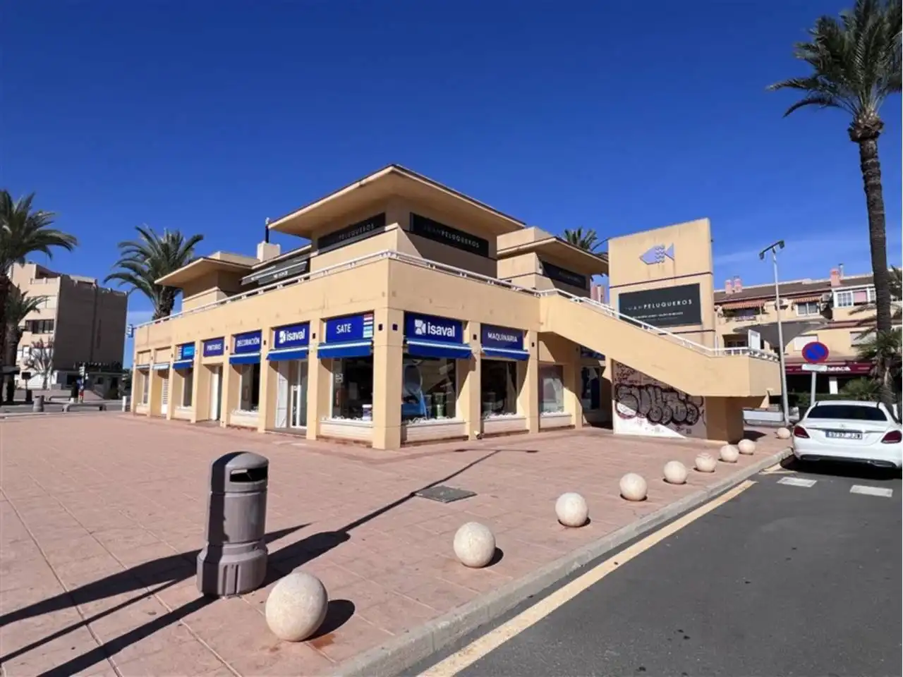 Local comercial en venta en Bohemia 2, imagen 4