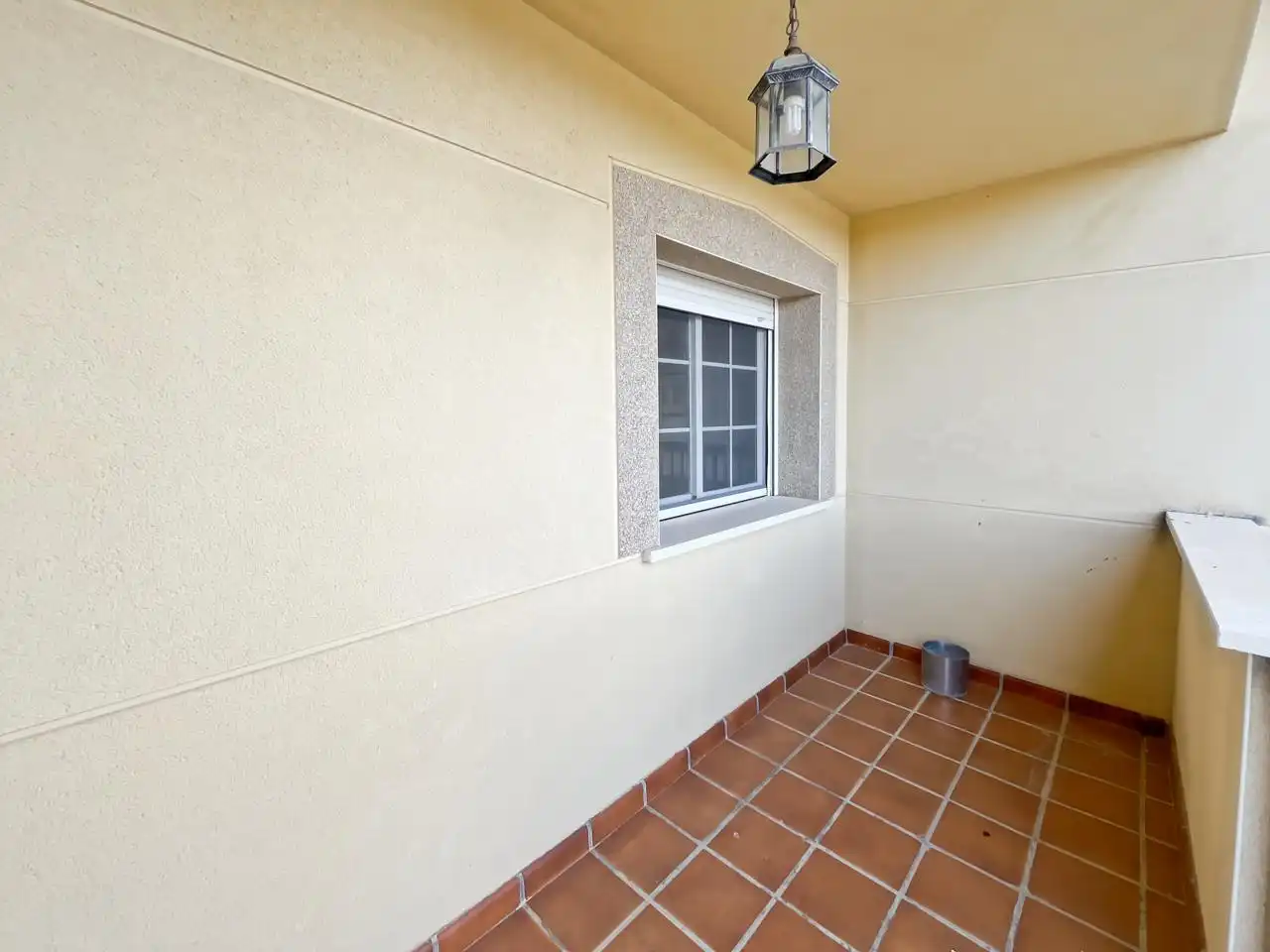 Terrassa de Casa adosada en venda en Valdelaguna amb Calefacció, Jardí privat i Terrassa