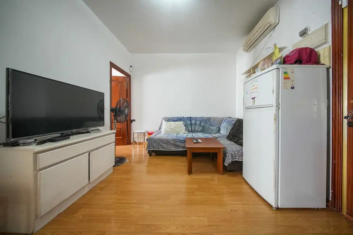 Sala d'estar de Pis en venda en Madrid amb Aire condicionat, Calefacció i Moblat