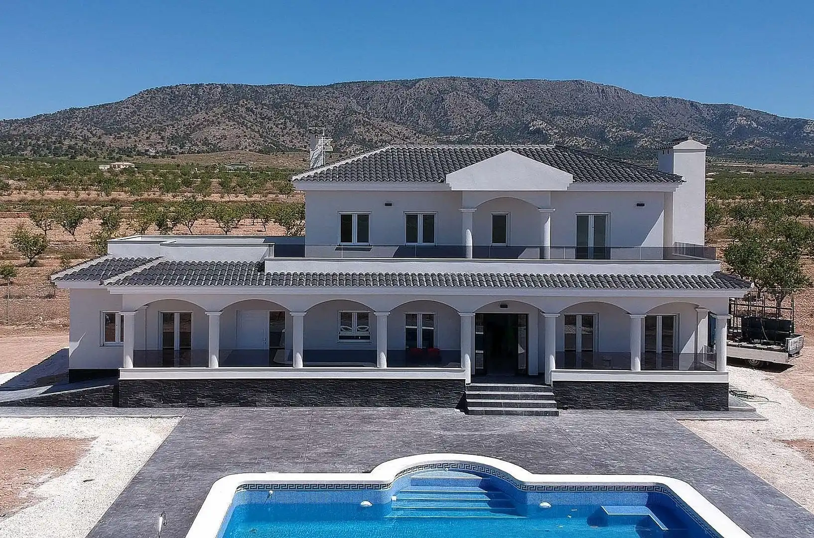 House for sale in El Pinós / Pinoso