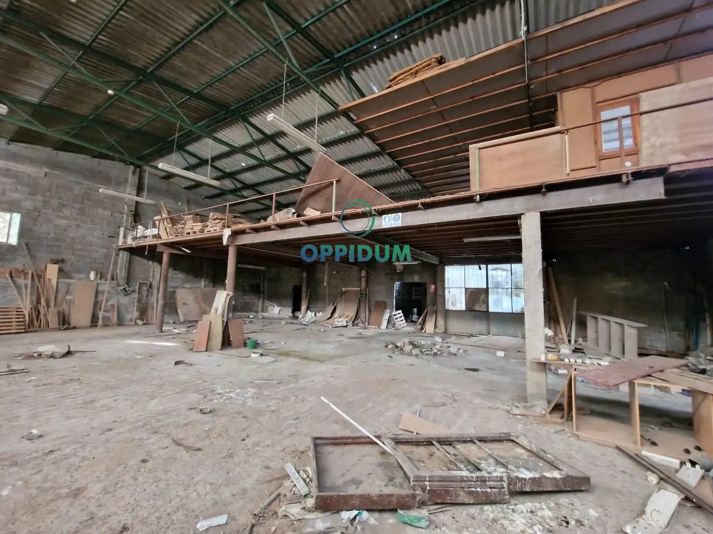 Industrial buildings for sale in Touro