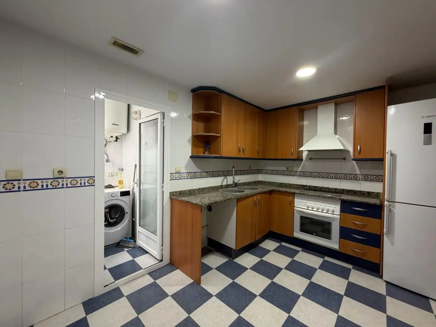 Cuina de Apartament de lloguer en Albalat dels Sorells amb Aire condicionat, Calefacció i Terrassa