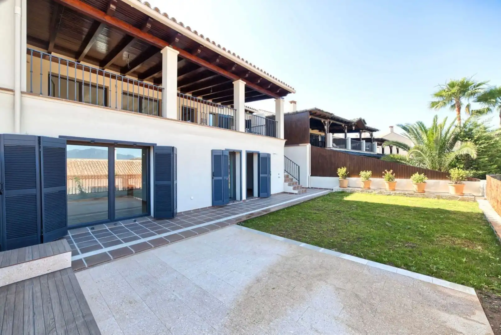 Casa a schiera con terrazza in vendita a Avenida de Ronda