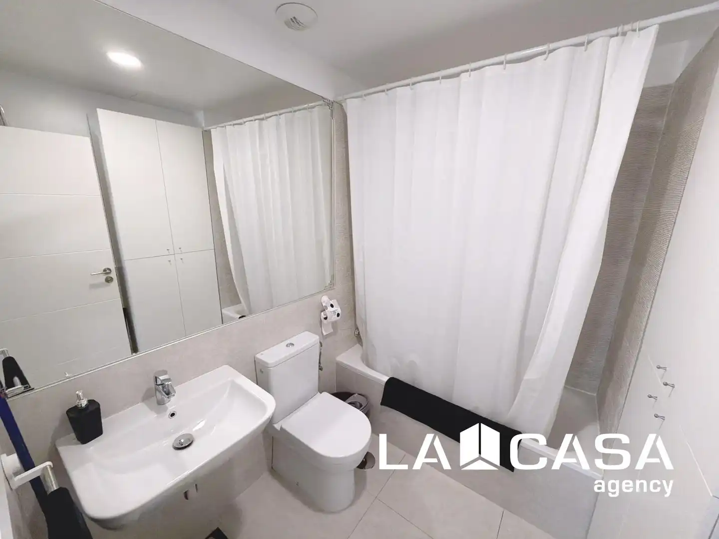 Casa a schiera in vendita a Entrenúcleos, imagen 70
