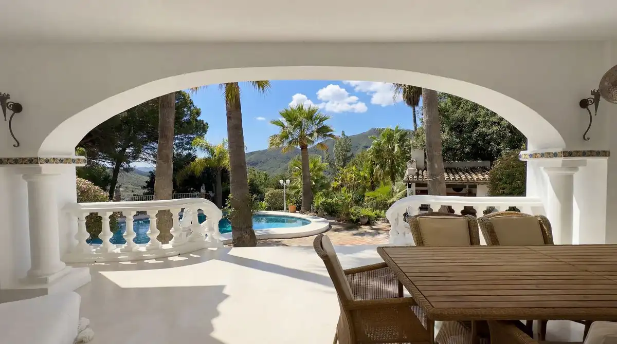 Terrassa de Finca rústica en venda en Alhaurín El Grande amb Aire condicionat, Jardí privat i Terrassa