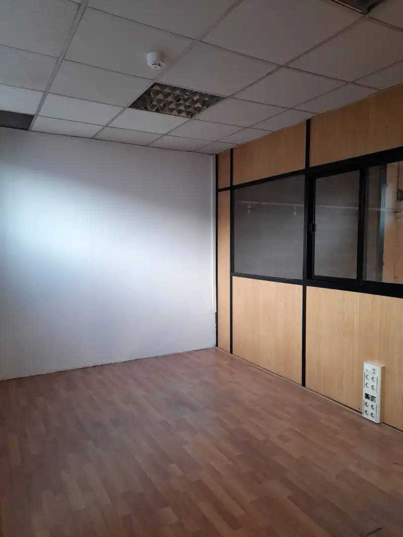 Fabrikhallen zur Miete in Can Casablanques