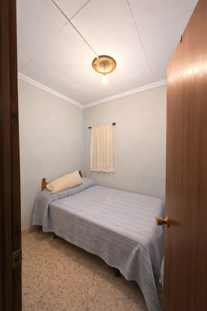 Habitación de Casa o chalet en venta en Algímia de Alfara con Jardín privado, Trastero y Piscina