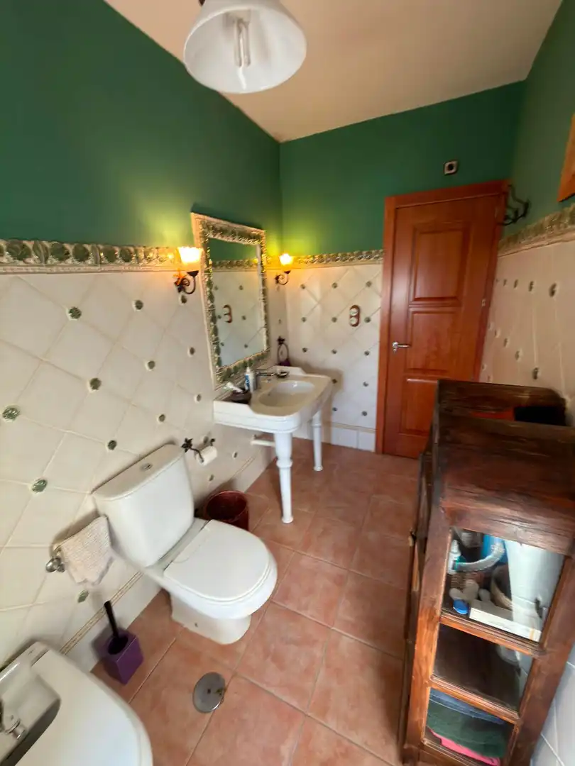 Bathroom of Houses for sale in Ontígola  with Air Conditioner, Heating and Private garden