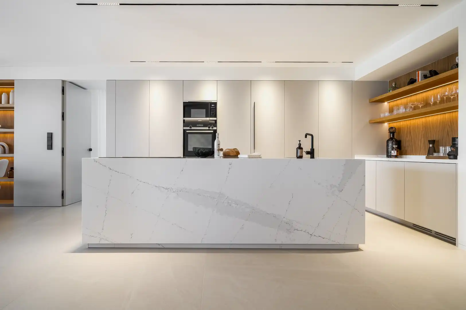 Apartament amb piscina en venda a Marbella Centro, imagen 9