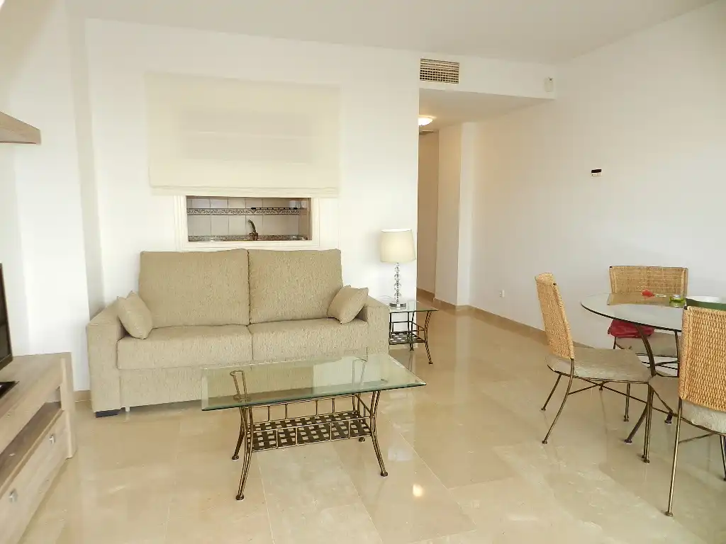 Sala d'estar de Apartament en venda en Manilva amb Aire condicionat, Calefacció i Terrassa
