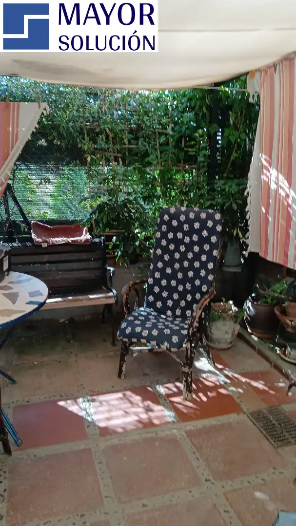 Terraza de Piso en venta en Ullà con Jardín privado, Terraza y Amueblado