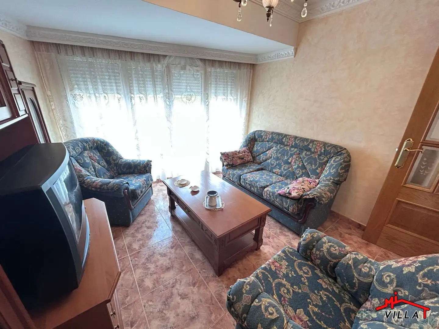 Sala de estar de Piso en venta en Colindres con Amueblado