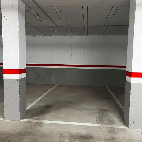 Individual con ascensor en venta en Calle Troya 5, imagen 3