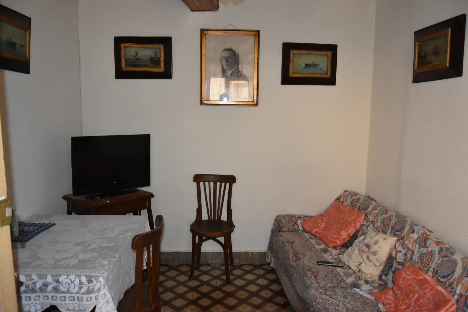 Living room of Houses for sale in Ademuz  with Furnished and Balcony