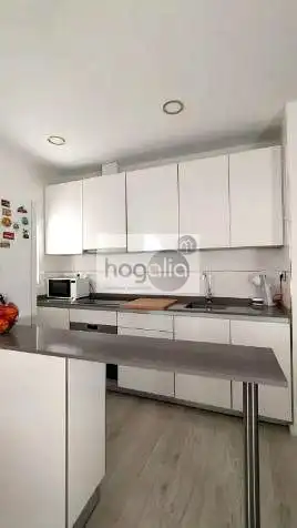 Cocina de Piso de alquiler en Sevilla con Aire acondicionado, Terraza y Trastero