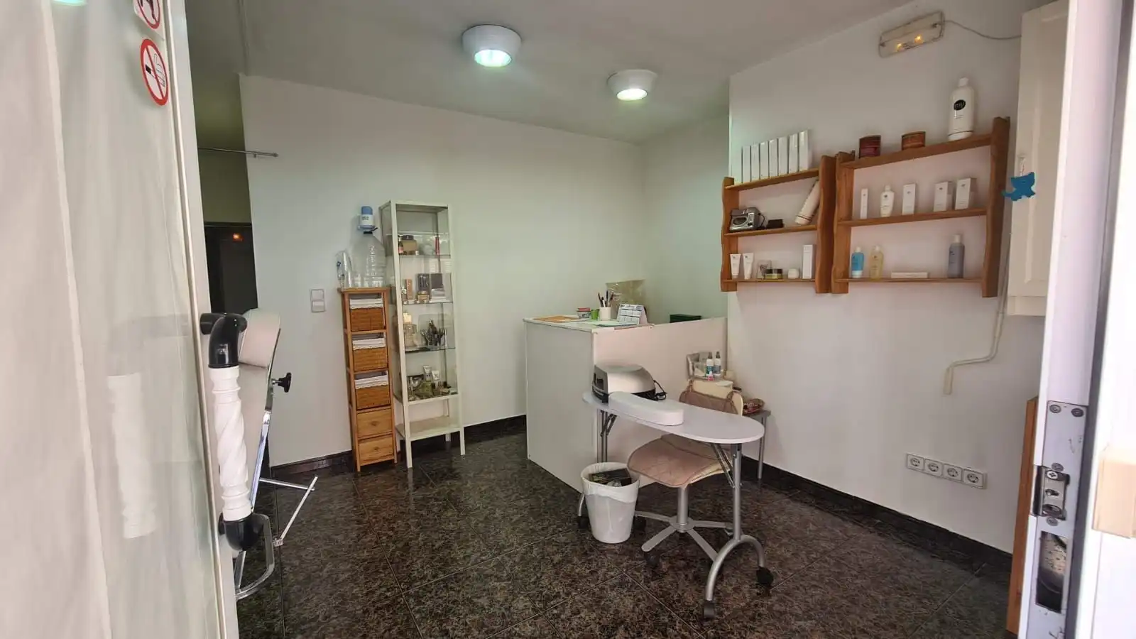 Local comercial en venda a Nou Barris, imagen 3