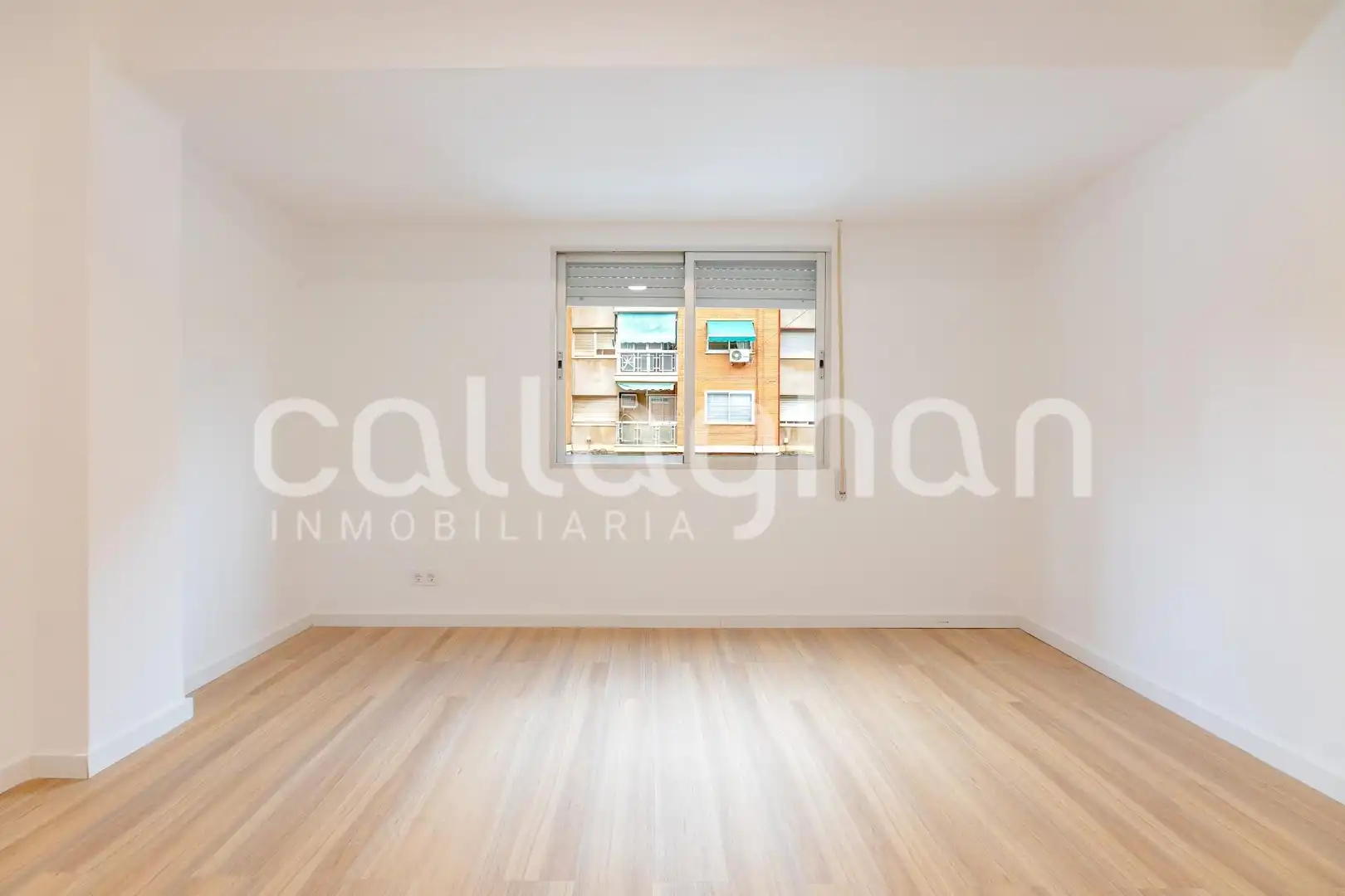 Sala de estar de Piso en venta en Valencia con Balcón