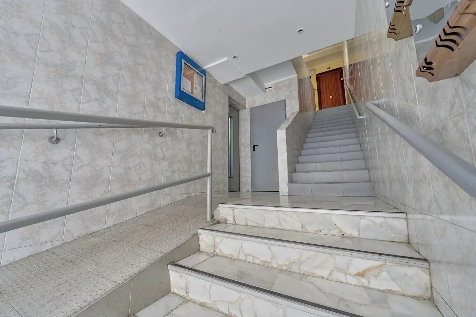 Piso en venta en  Pamplona / Iruña con Parquet