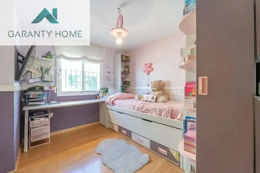 Bedroom of Flat for sale in Benalmádena  with Air Conditioner, Heating and Private garden